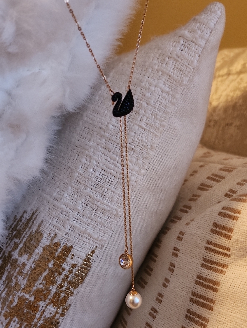 Swarovski Rose Gold Y Necklace Black Swan - Gift w/purchase 🎁🎁